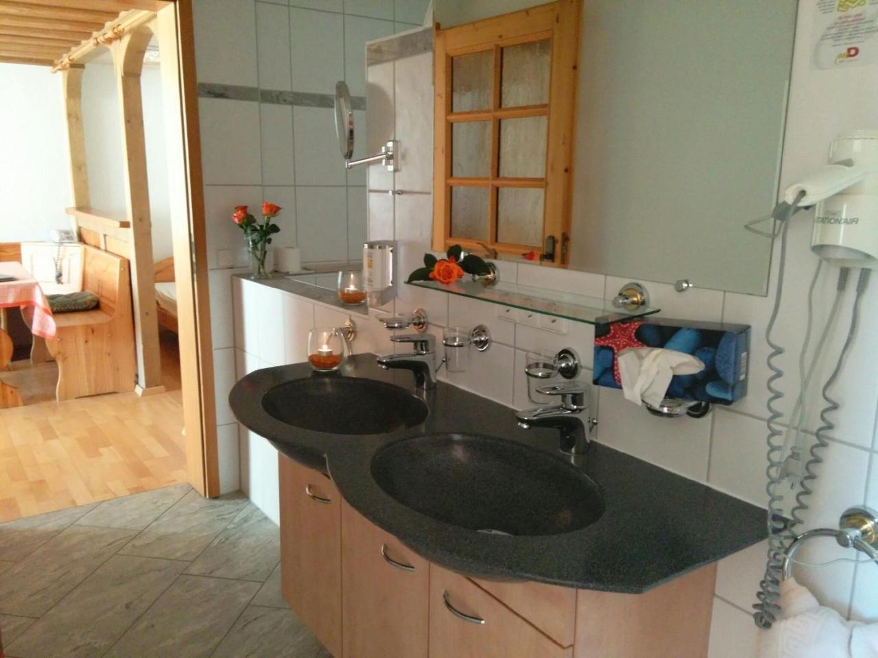 Hotel Kaltenbach Schönwalde Екстериор снимка