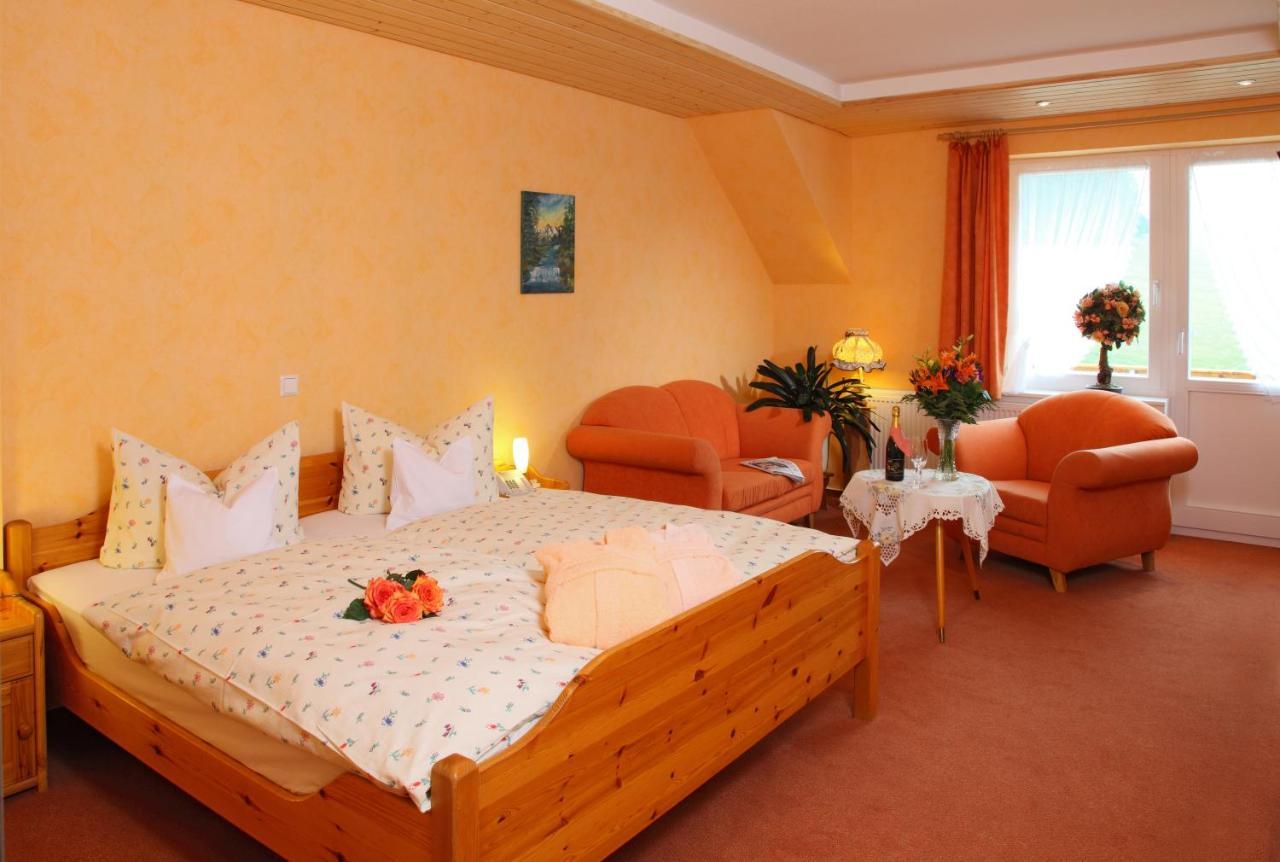 Hotel Kaltenbach Schönwalde Екстериор снимка