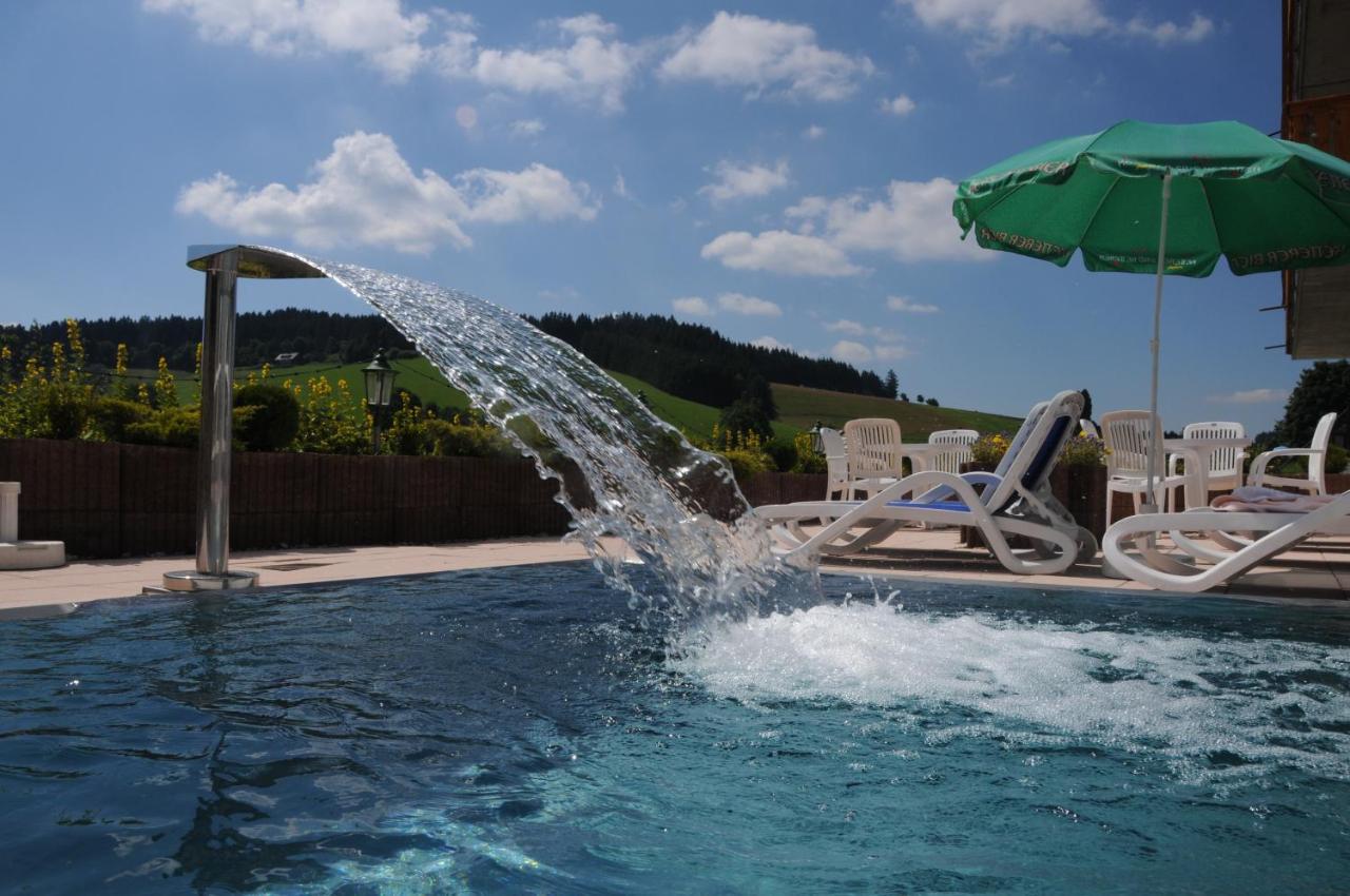 Hotel Kaltenbach Schönwalde Екстериор снимка