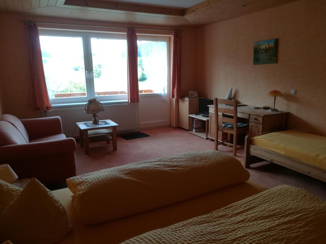 Hotel Kaltenbach Schönwalde Екстериор снимка
