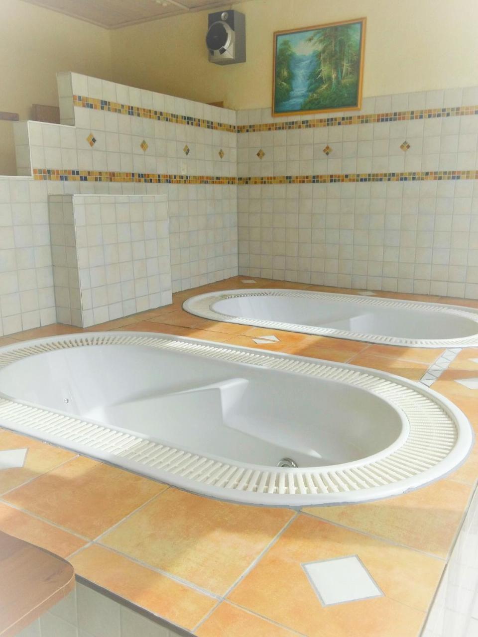 Hotel Kaltenbach Schönwalde Екстериор снимка