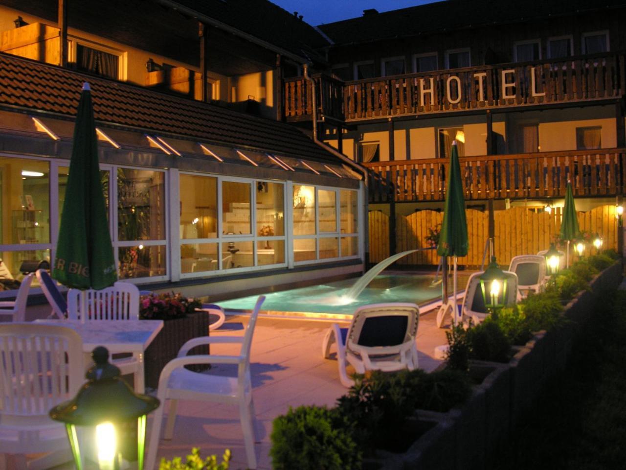 Hotel Kaltenbach Schönwalde Екстериор снимка